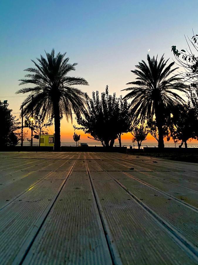 Wavebreeze Villas Paphos Exteriör bild